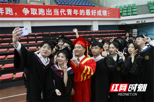 图片10.jpg